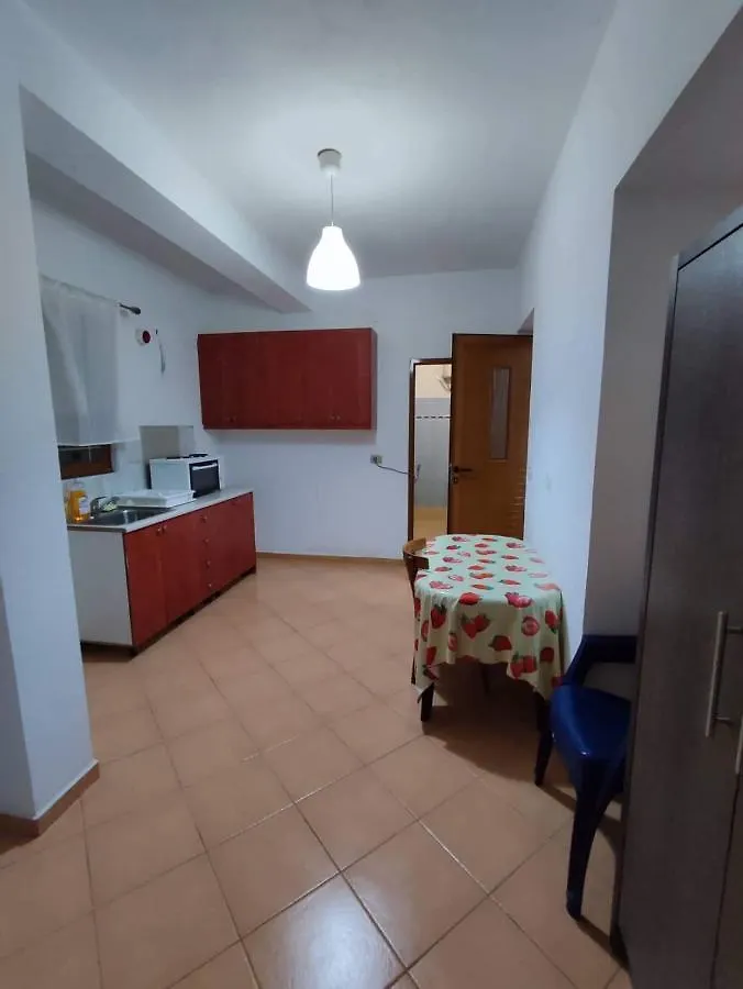 Fioris Apartments Sarande Albania